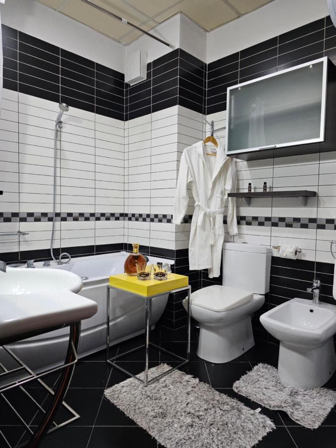 Center Apartment Easy_Luxury Tirana Esterno foto