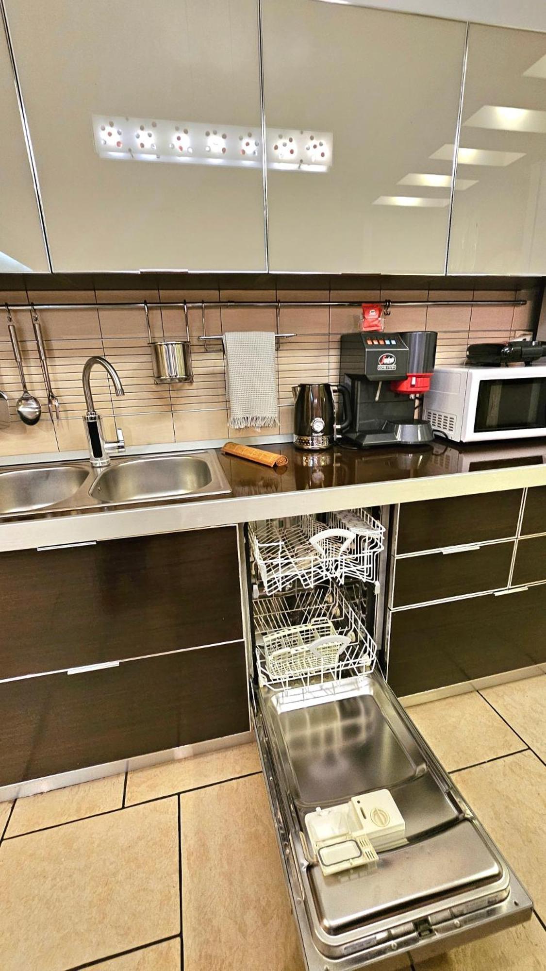 Center Apartment Easy_Luxury Tirana Esterno foto