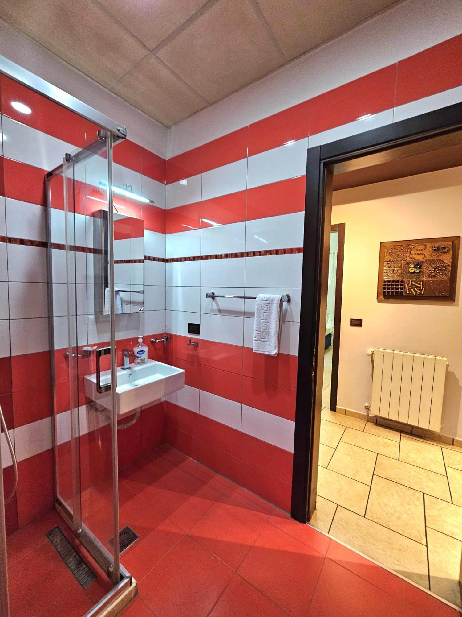 Center Apartment Easy_Luxury Tirana Esterno foto