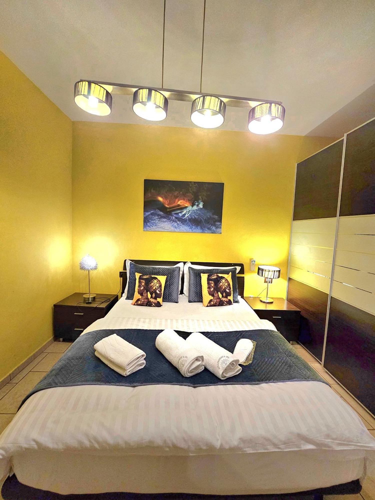 Center Apartment Easy_Luxury Tirana Esterno foto
