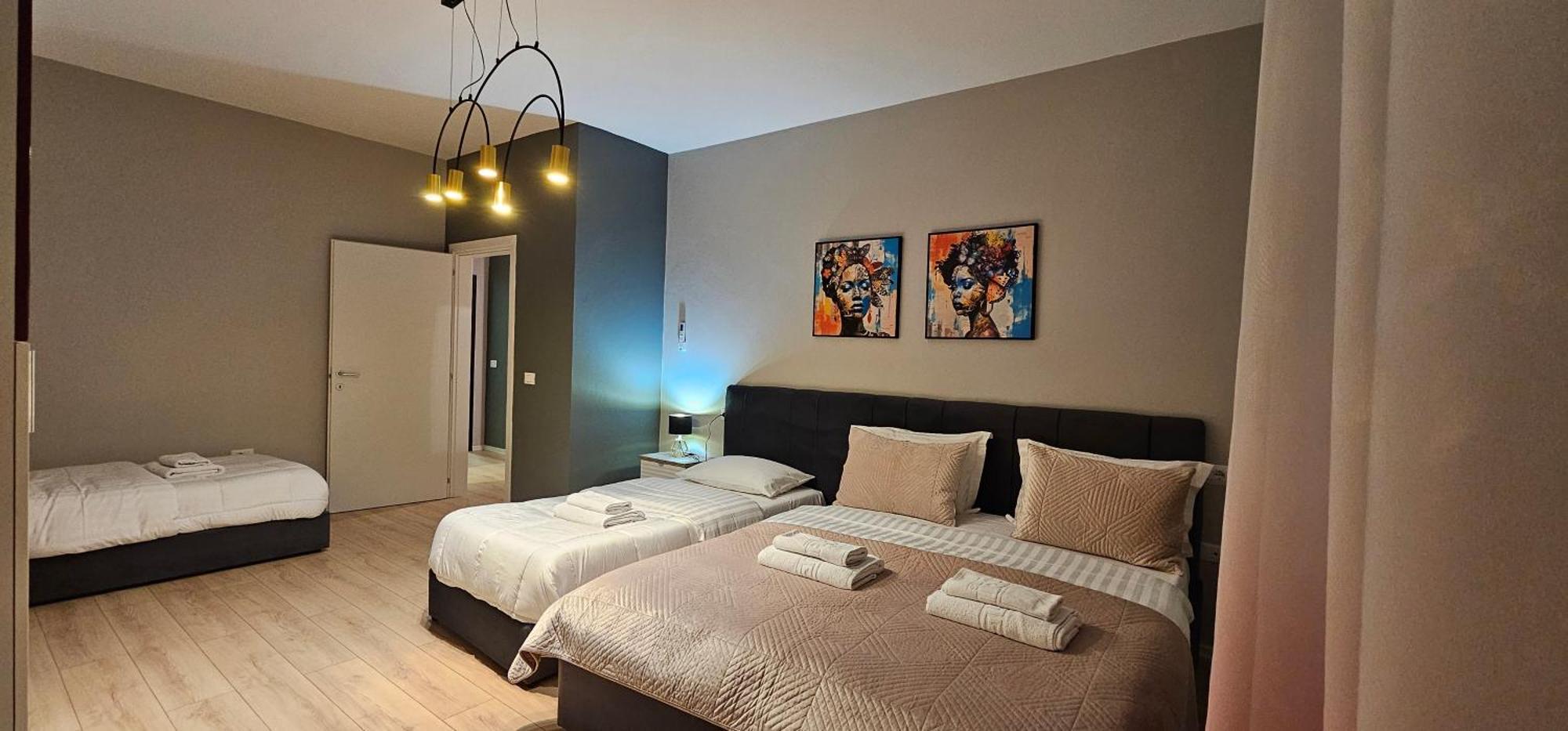 Center Apartment Easy_Luxury Tirana Esterno foto