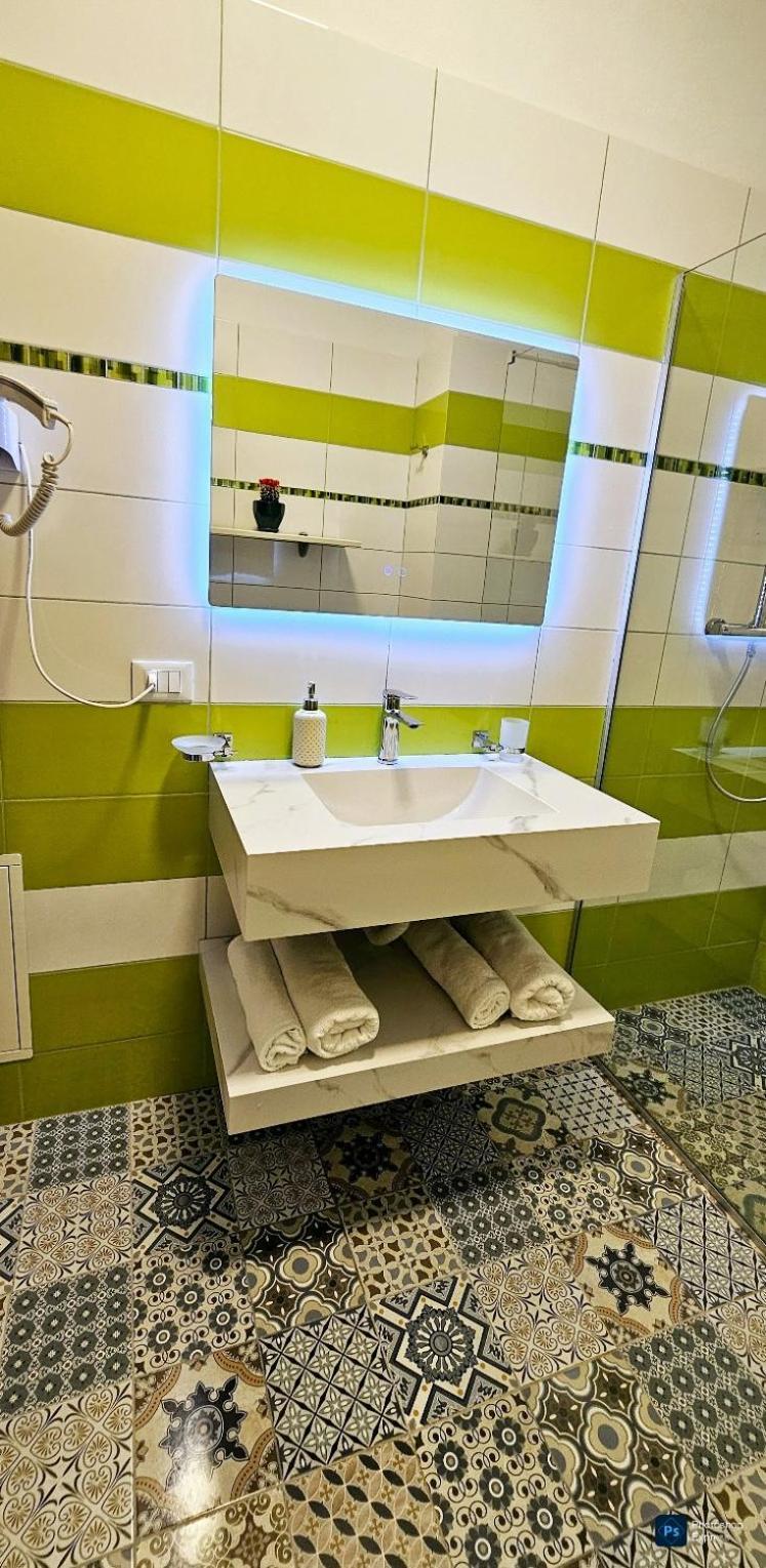 Center Apartment Easy_Luxury Tirana Esterno foto